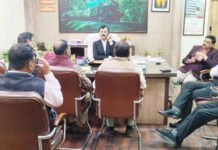 इंदिरापुरम समेत 7 कॉलोनी को हैंडओवर पर नहीं बनी बात