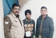 फोन पर संपर्क कर बेचता था यूपी की शराब, आबकारी विभाग की टीम को देख तस्कर के उड़े होश