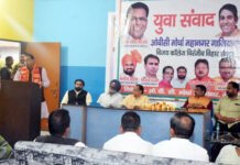 युवाओं के सपनों में उड़ान भर रहे योगी-मोदी: नरेंद्र कश्यप