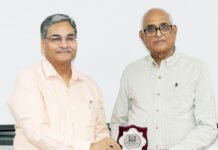 गांवों को खुशहाल बनाना है तो उन्हें स्वशासी बनाना होगा: जितेन्द्र बजाज