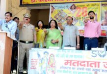 राष्ट्र निर्माण की जिम्मेदारी निभाता है प्रत्येक मतदाता: इन्द्र विक्रम सिंह