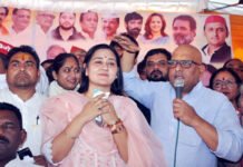 देश और प्रदेश का माहौल देखकर भाग रहे भाजपा के प्रत्याशी: अजय राय