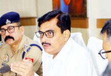 शांतिपूर्ण तरीके से आपसी समन्वय बनाकर अधिकारी संपन्न कराए मतगणना: इन्द्र विक्रम सिंह