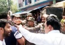 पॉलिथीन के खिलाफ कार्रवाई करने पहुंची निगम की टीम पर किया पथराव हवलदार का फोड़ा सिर, एफआईआर दर्ज