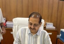 यमुना प्राधिकरण को ऊंचाइयों पर ले जाने वाले CEO डॉ. अरुणवीर सिंह को मिला सेवा विस्तार