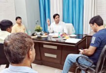 बाढ़ एवं अतिवृष्टि की स्थिति से निपटने के लिए जिला प्रशासन ने कसी कम