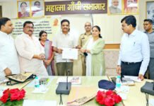 अपने दायित्वों को पूरी ईमानदारी के साथ निर्वहन करें अधिकारी: असीम अरुण