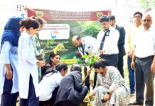 तीन दिवसीय वृक्षारोपण अभियान: विद्यार्थियों ने लिया पर्यावरण संरक्षण का संकल्प
