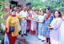 कौशांबी जयपुरिया एनक्लेव सोसायटी में नाली और फुटपाथ निर्माण कार्य का हुआ शुभारंभ