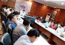 आईजीआरएस की शिकायतों का समय के साथ गुणवत्तापूर्ण करें निस्तारण: अतुल वत्स