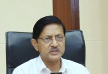 रेलवे कर्मचारियों और यात्रियों की सुरक्षा सुनिश्चित करने पर जोर, नॉर्दर्न रेलवे के जीएम शोभन चौधरी ने अमृत स्टेशनों और पुनर्विकास कार्यों की समीक्षा की