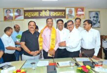 उद्यमियों की समस्याओं का समयबद्ध निस्तारण करें अधिकारी: आलोक कुमार