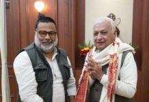 बिहार के राज्यपाल आरिफ मोहम्मद खान से समाजसेवक तरुण मिश्र ने की मुलाकात