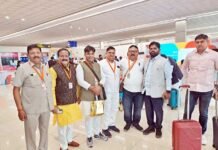 हिंडन एयरपोर्ट से गोवा के लिए पहली फ्लाइट ने भरी उड़ान ,सांसद पहुंचे