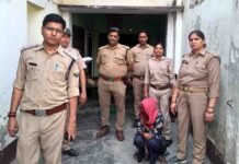 झाडिय़ों में छिपाकर रखी 35 लीटर कच्ची शराब बरामद, महिला तस्कर गिरफ्तार