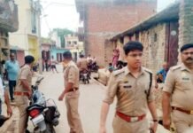 लखनऊ में अवैध शराब पर भारी पड़ा आबकारी विभाग का बुलडोजर