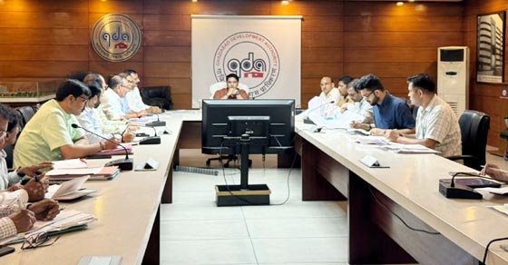 453431