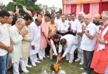 जय श्रीराम के नारों से गूंजा कविनगर, भूमि पूजन के साथ रामलीला महोत्सव 2025 की भव्य शुरुआत