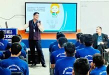 रोज बेल पब्लिक स्कूल में आयोजित हुई वित्तीय साक्षरता पर कार्यशाला