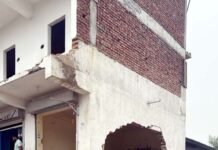 कनावनी डूब क्षेत्र में बुलडोजर की गूंज, अवैध बिल्डिंग जमींदोज