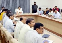 लापरवाही बर्दाश्त नहीं, जनहित सर्वोपरि: जिलाधिकारी रविन्द्र कुमार मांदड़ का सख्त संदेश, प्रशासनिक ढिलाई पर होगी कड़ी कार्रवाई
