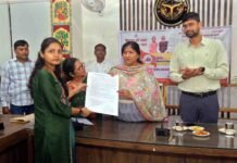 नवनियुक्त मुख्य सेविकाओं को मिला नियुक्ति पत्र
