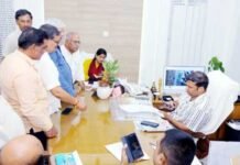 हर समस्या का होगा पारदर्शी समाधान, डीएम रविन्द्र कुमार माँदड़ ने दिलाई आश्वस्ति