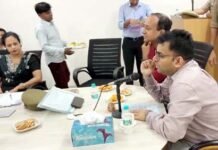 त्यौहारों पर पंडालों में सुरक्षा होगी कड़ी, वैशाली फायर स्टेशन में हुई बैठक, अग्नि सुरक्षा उपायों पर दी गई विस्तृत जानकारी
