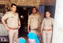 त्योहारों से पहले रामपुर में अवैध शराब के खिलाफ आबकारी विभाग की कड़ी नजर