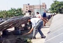 स्वच्छता में नेतृत्व का उदाहरण: सीडीओ अभिनव गोपाल ने विकास भवन की छत से शुरू किया सफाई अभियान
