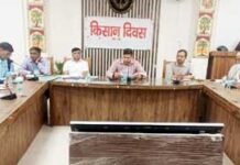 किसानों की समस्याओं को लेकर जिलाधिकारी रविन्द्र कुमार माँदड़ का कड़ा संदेश: प्रशासन की सर्वोच्च प्राथमिकता समाधान