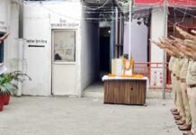 ACP उपासना पांडेय ने सरदार पटेल जी की प्रतिमा पर माल्यार्पण कर श्रद्धासुमन अर्पित किए