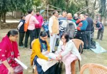 वार्ड 72 कौशांबी-वैशाली में एसआईआर विशेष कैंप में उमड़ी भीड़, मतदाताओं ने उत्साह से भरे फॉर्म, भाजपा कार्यकर्ताओं ने पहुंचकर दी मदद