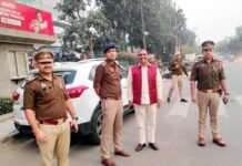 कौशांबी में पुलिस ने चलाया सघन चेकिंग अभियान, डॉ. मनोज गोयल ने किया निरीक्षण और कार्यशैली की सराहना