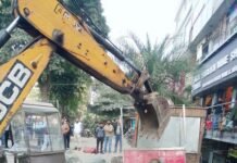 गाजियाबाद में नगर निगम का प्रदूषण नियंत्रण महा अभियान: अवैध तंदूर और प्लास्टिक पर सख्त कार्रवाई