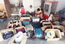 गाजियाबाद में अवैध शराब के कारोबार पर लगा आबकारी विभाग का ताला, शराब माफियाओं को किया बेनकाब