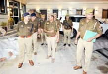 लंबित विवेचनाओं का समयबद्ध निस्तारण और वांछित अभियुक्तों की करें जल्द गिरफ्तारी: केशव चौधरी
