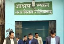 कड़ाके की ठंड में नगर आयुक्त विक्रमादित्य सिंह मलिक ने संभाली कमान: रैन बसेरों का किया निरीक्षण