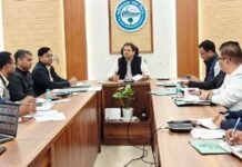 नगर आयुक्त विक्रमादित्य सिंह मलिक ने जलकल विभाग के रुके कार्यों को तुरंत प्रारंभ करने का दिया आदेश