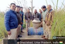 नववर्ष से पहले आबकारी का ‘क्लीन स्ट्राइक’: हिंडन खादर में ध्वस्त हुआ अवैध शराब का साम्राज्य