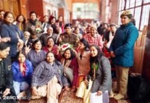 हंसी-खुशी के बीच सुरक्षा का सख्त संदेश-सुरक्षा का भरोसा, संवाद की मिसाल बनीं एसीपी उपासना पांडेय