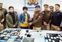 डीसीपी धवल जायसवाल की सख्ती से 150 गुम और चोरी हुए मोबाइल बरामद, पीडि़त बोले- ‘थैंक्यू सर ‘