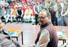 गाजियाबाद में भाजपा की बैठक: एसआईआर अभियान को मिली नई मजबूती, ब्रजेश पाठक ने कार्यकर्ताओं से घर-घर मतदाता सत्यापन की अपील की