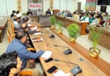 किसानों की समस्याओं का सीधा समाधान: सीडीओ ने दिए तत्काल निस्तारण के आदेश