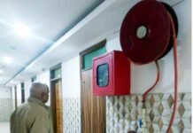 जनता की सुरक्षा सर्वोपरि: मुख्य अग्रिशमन अधिकारी के नेतृत्व में 42 भवनों का निरीक्षण