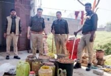 ‘रंगों से पहले वार’: आबकारी विभाग का ताबड़तोड़ अभियान, अवैध शराब माफिया में हड़कंप