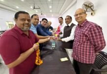 कौशांबी में विकास को लेकर पार्षद व आरडब्ल्यूए की बैठक, सड़क व यातायात सुधार को मिलेगी रफ्तार
