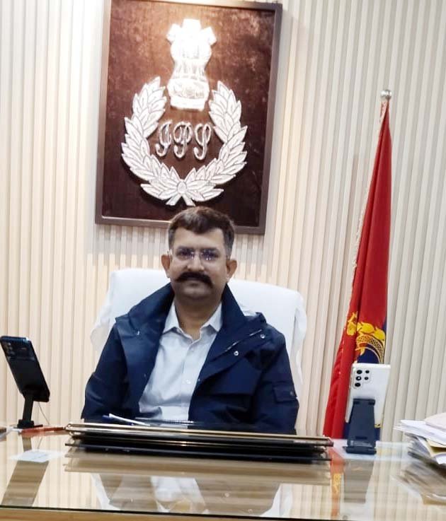 keshav-chaudhry-ips
