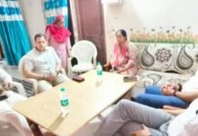 सीएम के निर्देश पर हरीश राणा के घर पहुंचा प्रशासन, आर्थिक सहायता व रोजगार का दिया भरोसा