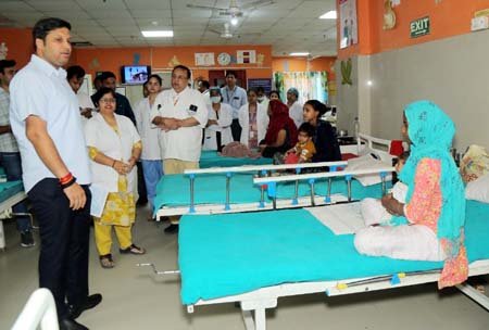dm-mahila-hospital-inspection